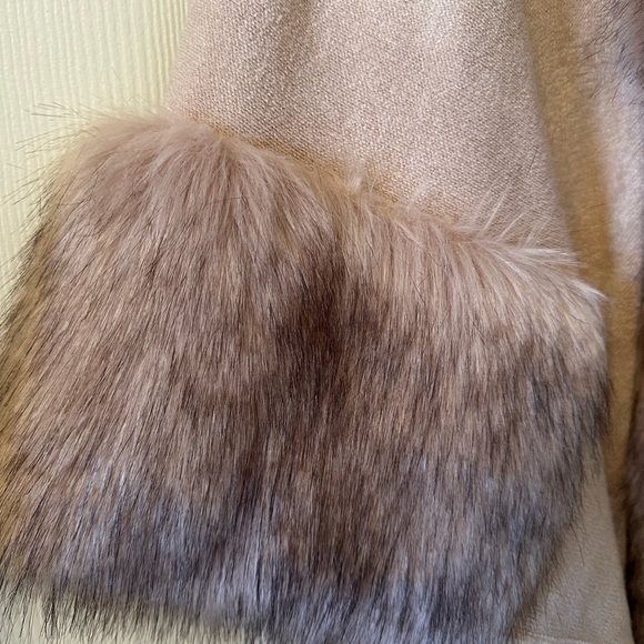 Joseph Ribkoff Pink Quartz Faux Fur Trim Cape Style 203149 - Picture 7 of 9